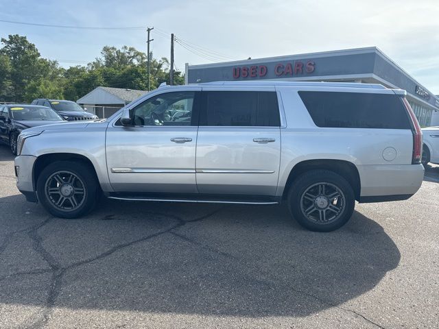 2017 Cadillac Escalade ESV Premium Luxury