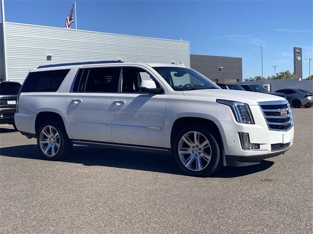 2017 Cadillac Escalade ESV Premium Luxury