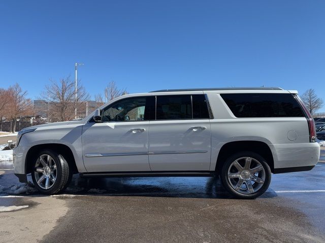 2017 Cadillac Escalade ESV Premium Luxury