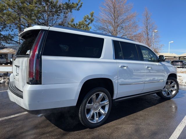 2017 Cadillac Escalade ESV Premium Luxury