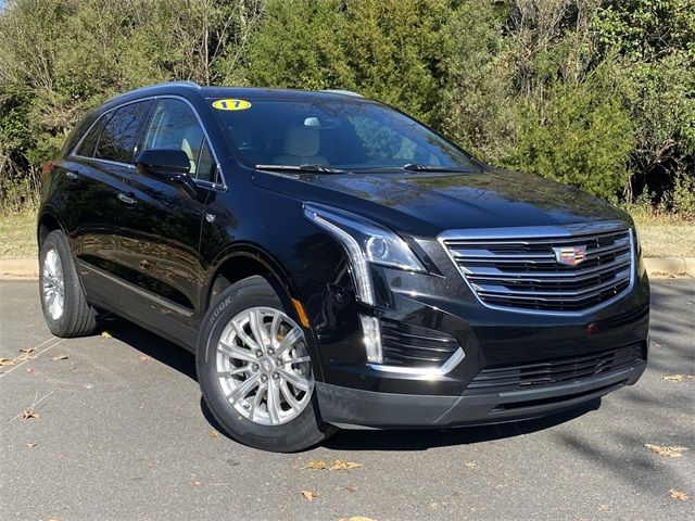 2017 Cadillac XT5 Base