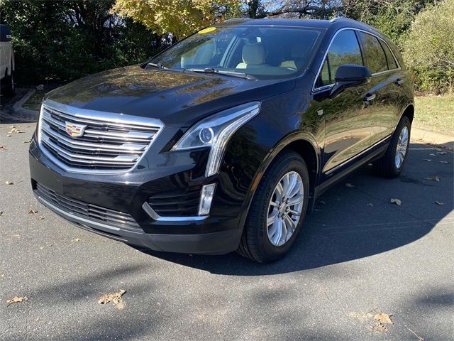 2017 Cadillac XT5 Base