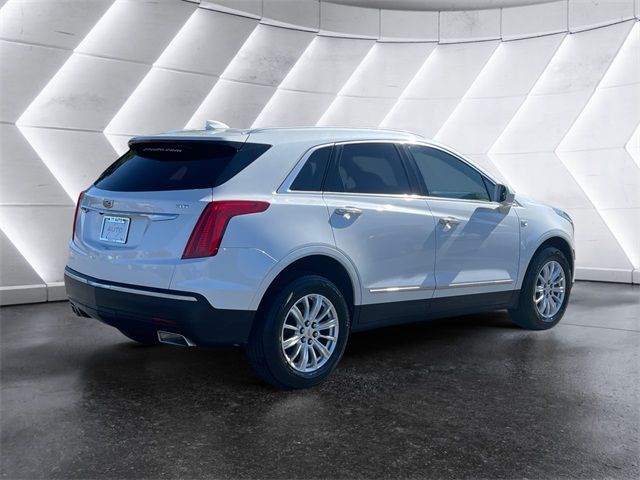 2017 Cadillac XT5 Base