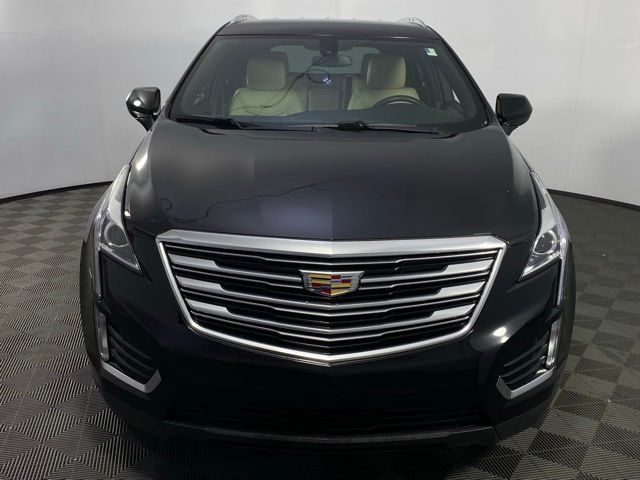 2017 Cadillac XT5 Base