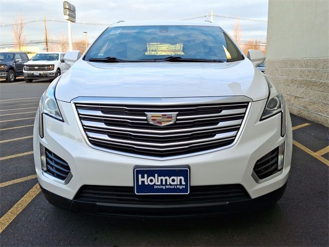 2017 Cadillac XT5 Base