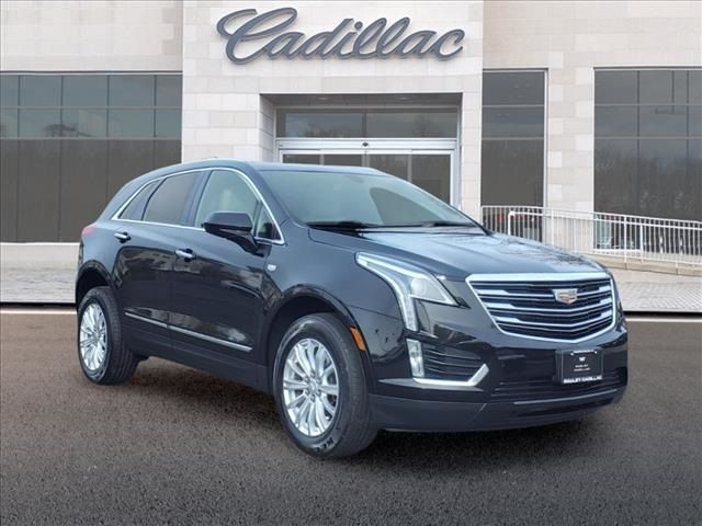 2017 Cadillac XT5 Base