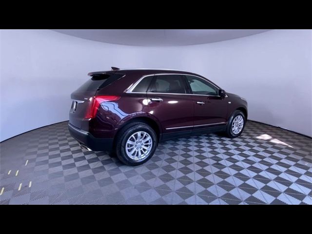 2017 Cadillac XT5 Base