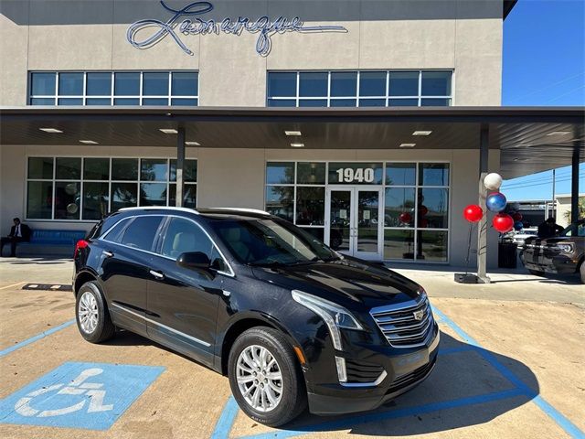 2017 Cadillac XT5 Base