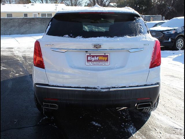 2017 Cadillac XT5 Base