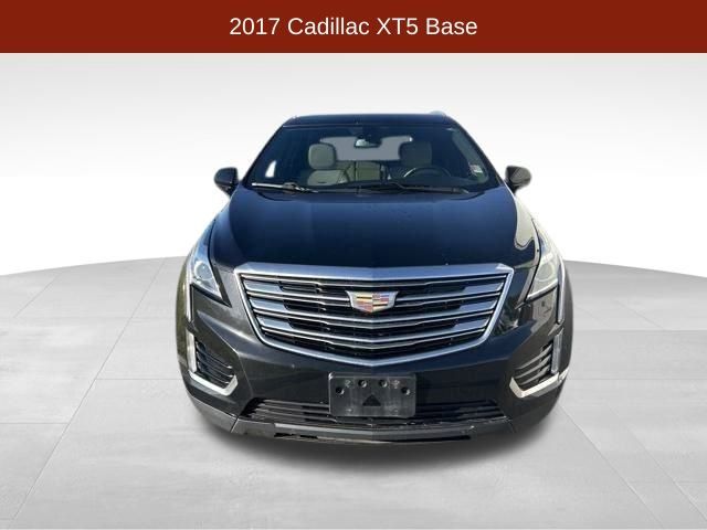 2017 Cadillac XT5 Base