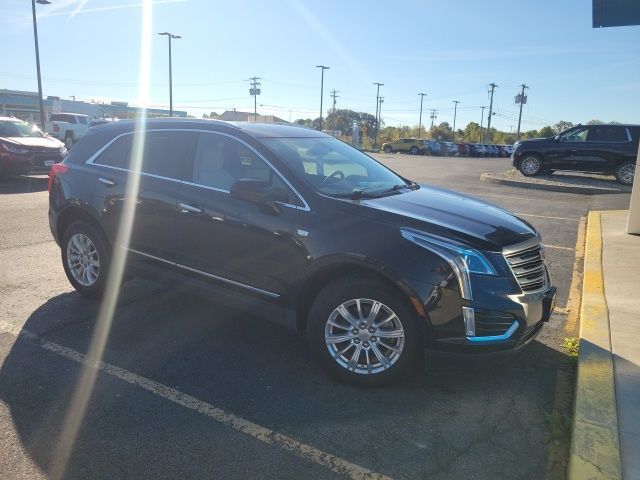 2017 Cadillac XT5 Base