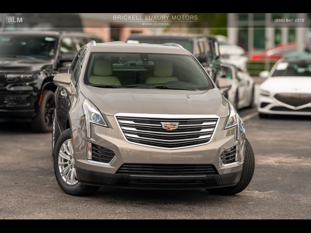 2017 Cadillac XT5 Base