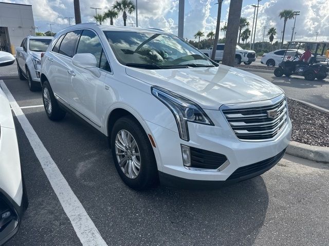 2017 Cadillac XT5 Base