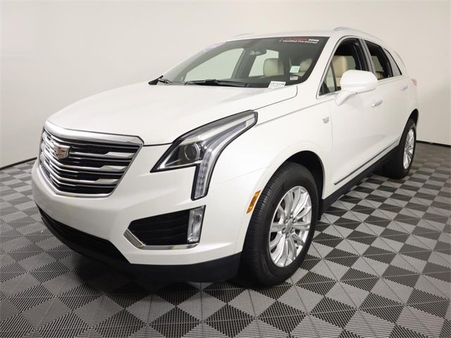 2017 Cadillac XT5 Base