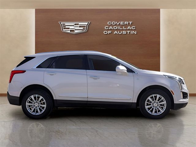 2017 Cadillac XT5 Base