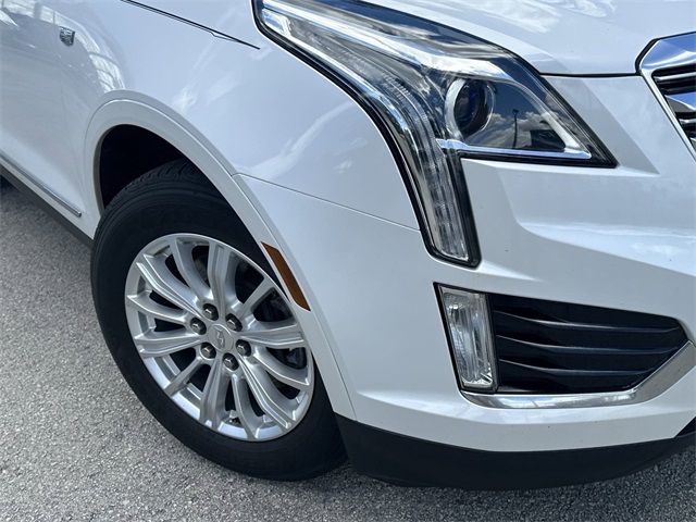 2017 Cadillac XT5 Base