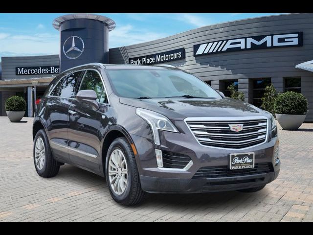 2017 Cadillac XT5 Base