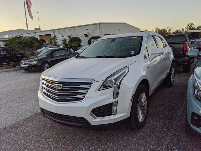 2017 Cadillac XT5 Base