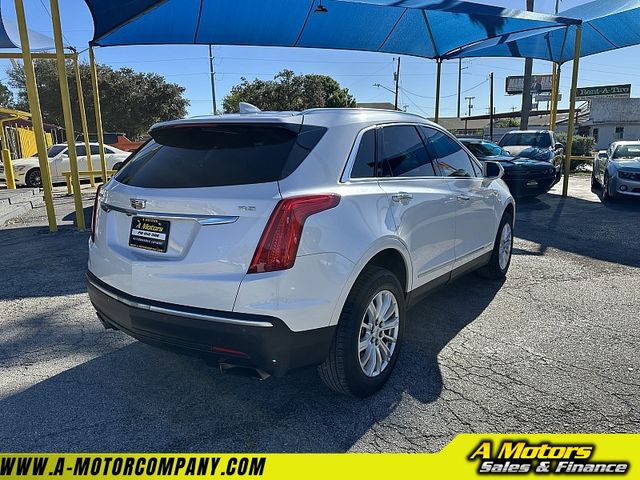 2017 Cadillac XT5 Base