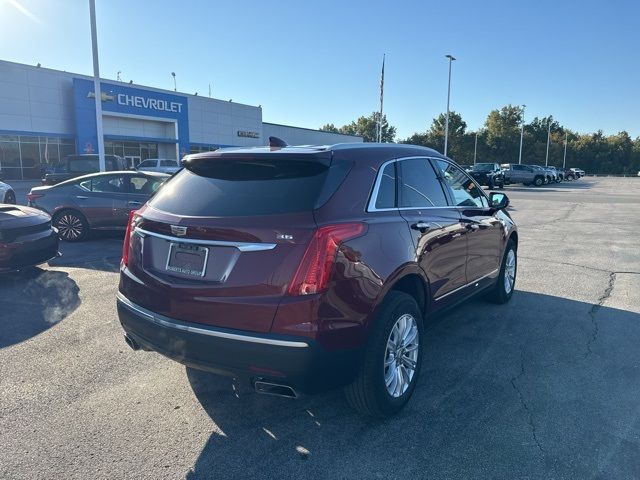 2017 Cadillac XT5 Base