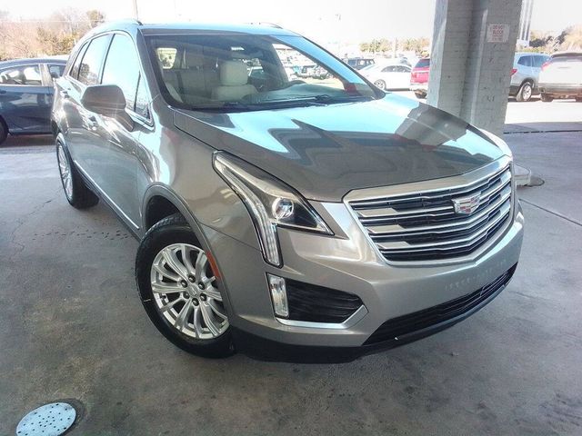 2017 Cadillac XT5 Base