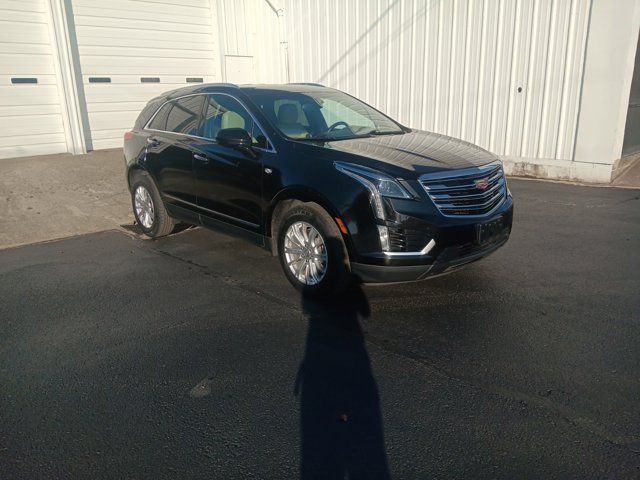 2017 Cadillac XT5 Base