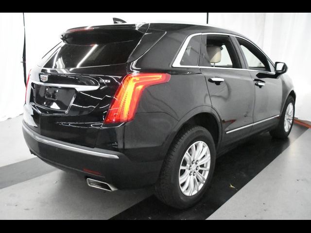 2017 Cadillac XT5 Base