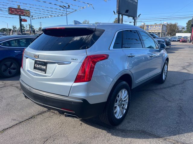 2017 Cadillac XT5 Base