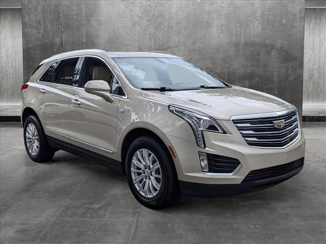 2017 Cadillac XT5 Base