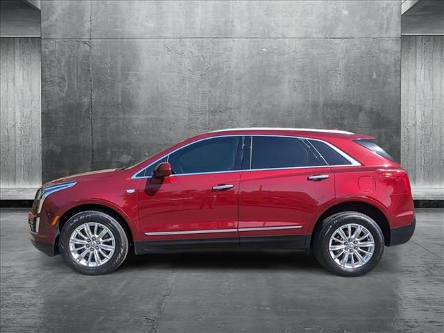 2017 Cadillac XT5 Base