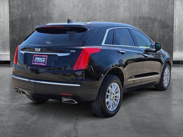 2017 Cadillac XT5 Base