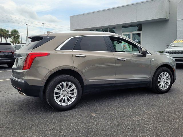 2017 Cadillac XT5 Base