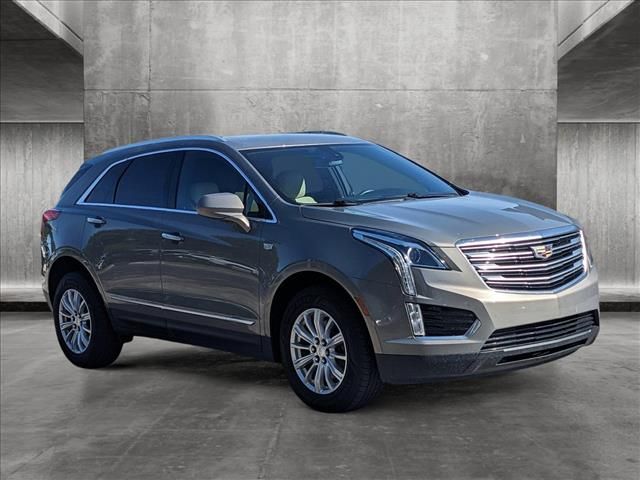 2017 Cadillac XT5 Base