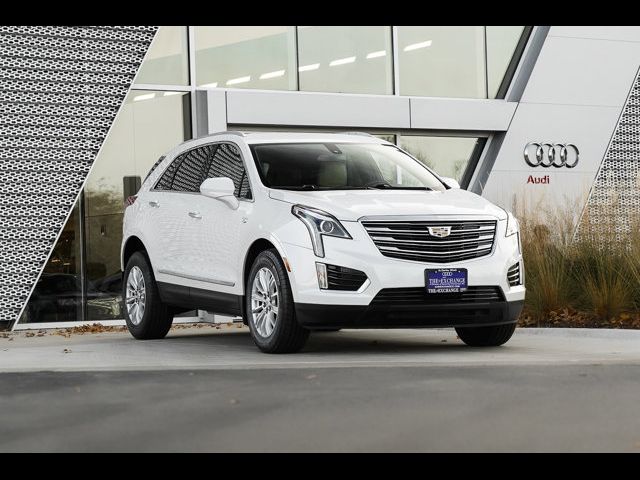 2017 Cadillac XT5 Base