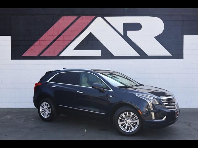 2017 Cadillac XT5 Base