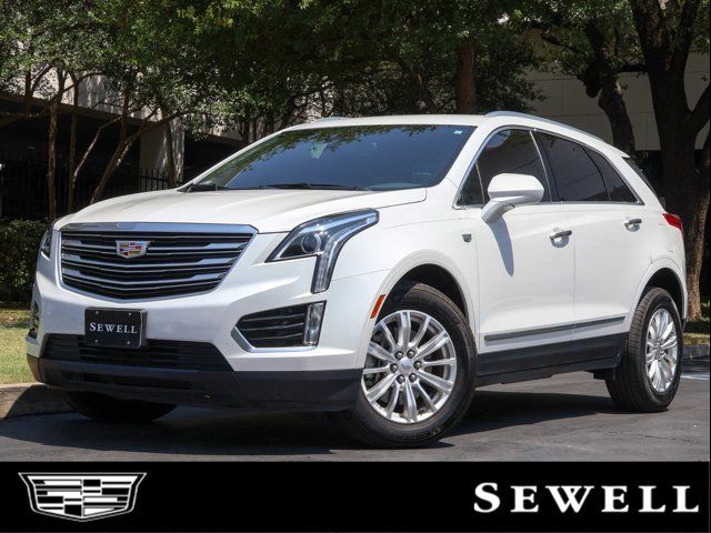 2017 Cadillac XT5 Base