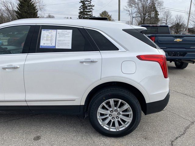 2017 Cadillac XT5 Base