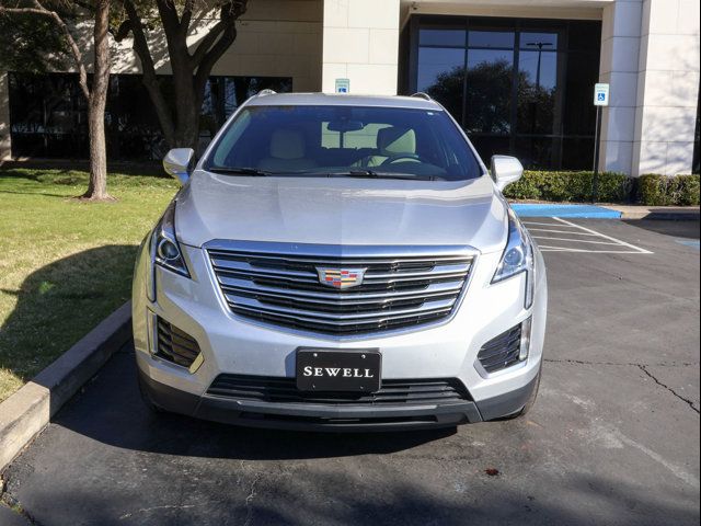 2017 Cadillac XT5 Base