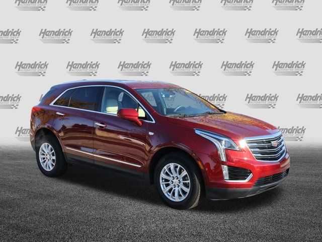 2017 Cadillac XT5 Base