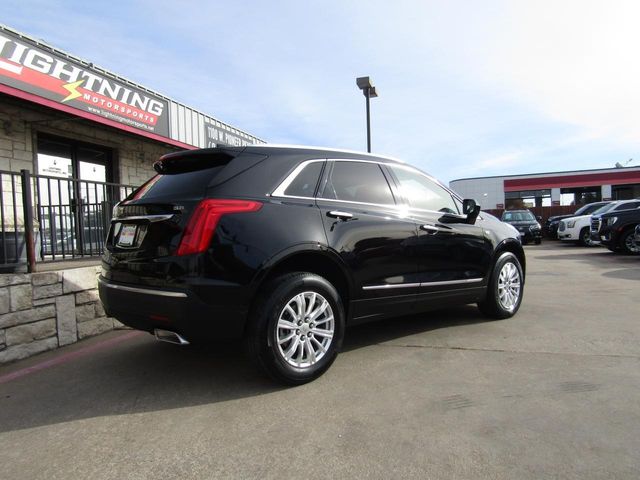 2017 Cadillac XT5 Base