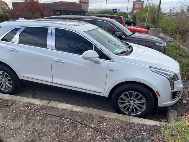 2017 Cadillac XT5 Luxury