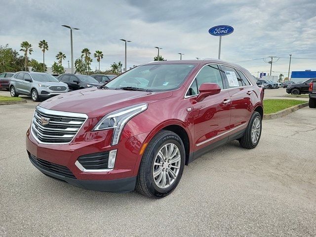 2017 Cadillac XT5 Luxury