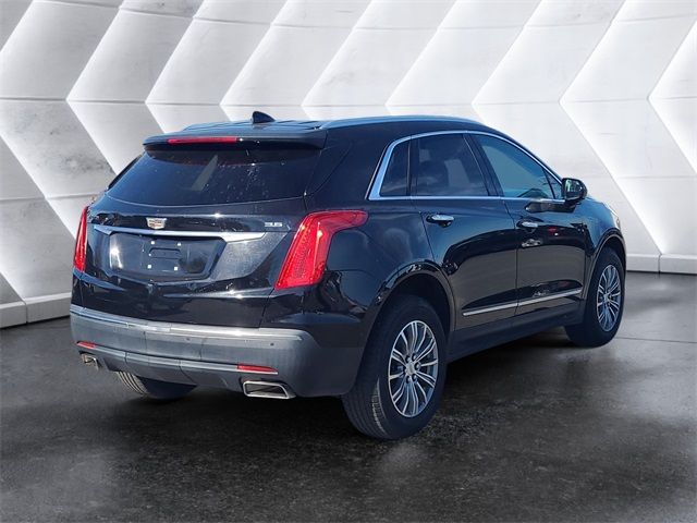 2017 Cadillac XT5 Luxury