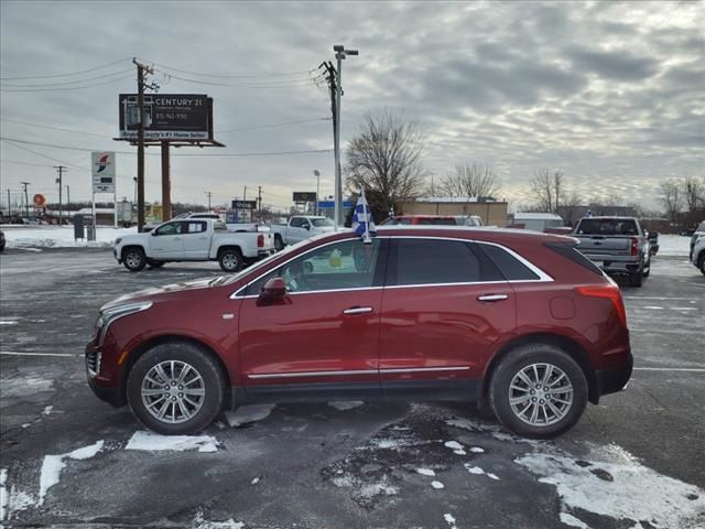 2017 Cadillac XT5 Luxury