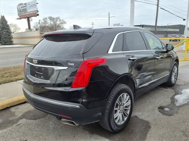 2017 Cadillac XT5 Luxury