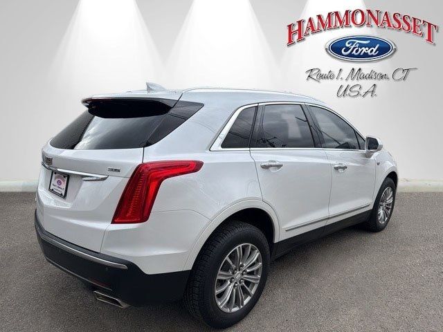 2017 Cadillac XT5 Luxury