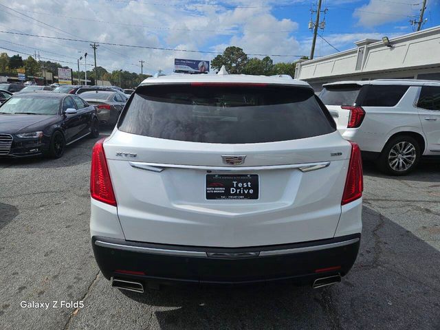 2017 Cadillac XT5 Luxury