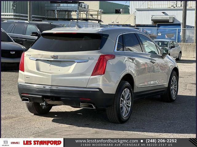 2017 Cadillac XT5 Luxury