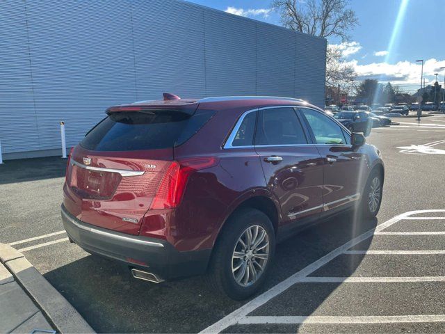 2017 Cadillac XT5 Luxury