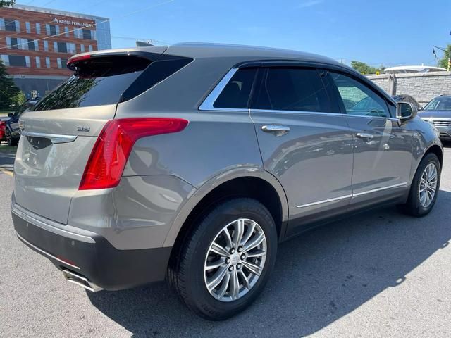 2017 Cadillac XT5 Luxury